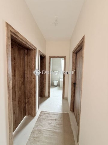 Eladó ikerház, Pécelen 133 M Ft, 5 szobás / költözzbe.hu