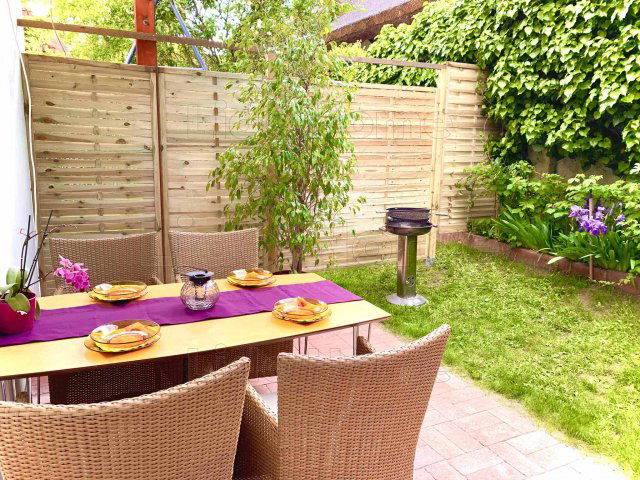 Eladó családi ház, Balatonföldváron 129.9 M Ft, 5 szobás