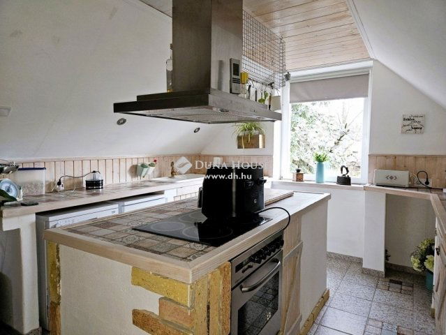 Eladó családi ház, Erdősmárokok 87 M Ft, 6 szobás