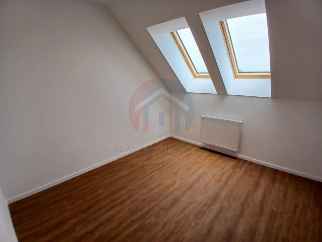 Eladó téglalakás, Nagycenken 43.9 M Ft, 2 szobás