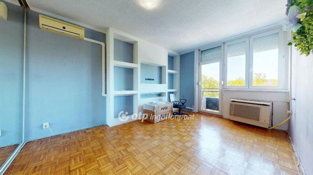 Eladó téglalakás, Nyíregyházán 37.4 M Ft, 1+2 szobás