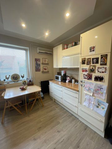 Eladó téglalakás, Nyíregyházán 89 M Ft, 5 szobás