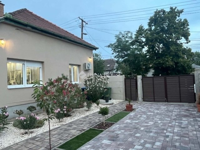 Eladó családi ház, Budapesten, XX. kerületben 158.8 M Ft