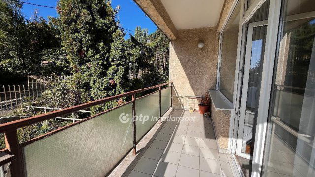 Eladó téglalakás, Budapesten, XII. kerületben 128 M Ft, 2 szobás