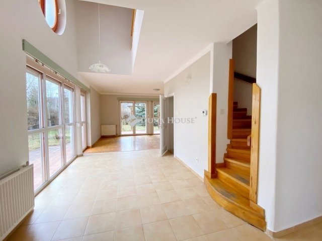 Eladó téglalakás, Kőszegen 74.9 M Ft, 7 szobás