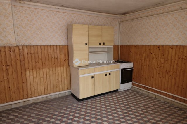 Eladó családi ház, Monorierdőn 42.5 M Ft, 3 szobás