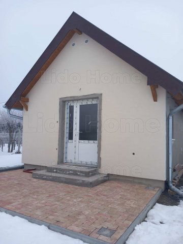 Eladó nyaraló, Siófokon 39.9 M Ft, 2 szobás