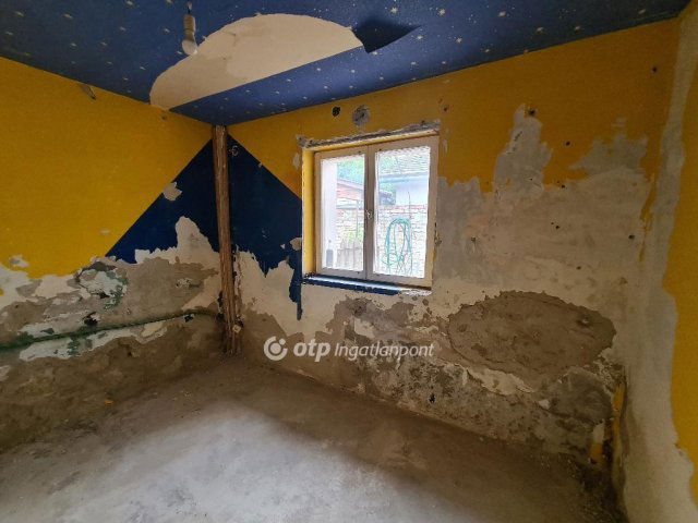 Eladó téglalakás, Budapesten, XXI. kerületben 39.9 M Ft