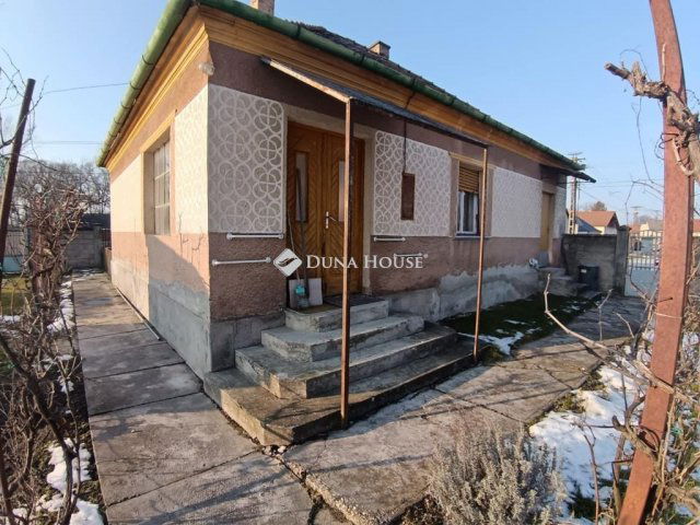 Eladó családi ház, Ásványrárón, Egres utcában 35 M Ft