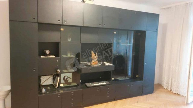 Kiadó téglalakás, albérlet, XVIII. kerületben, Dolgozó úton