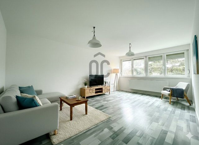 Eladó téglalakás, Sopronban 69.9 M Ft, 3 szobás