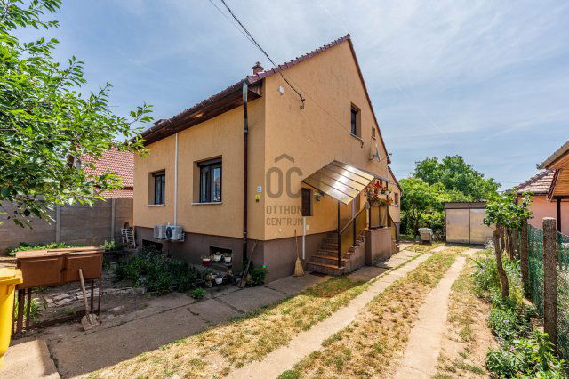 Eladó családi ház, Gyálon 139 M Ft, 5 szobás