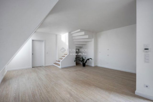 Eladó téglalakás, Budapesten, VI. kerületben 379.05 M Ft