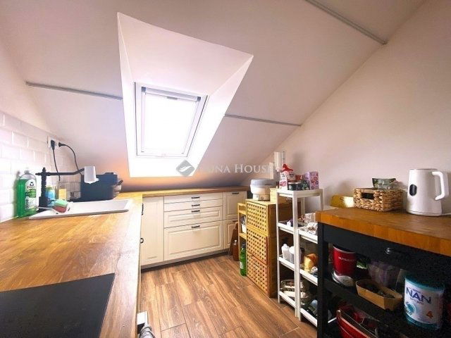 Eladó téglalakás, Pécsett 54.9 M Ft, 3 szobás