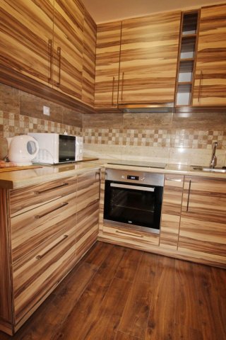 Kiadó panellakás, albérlet, Debrecenben 180 E Ft / hó, 2 szobás