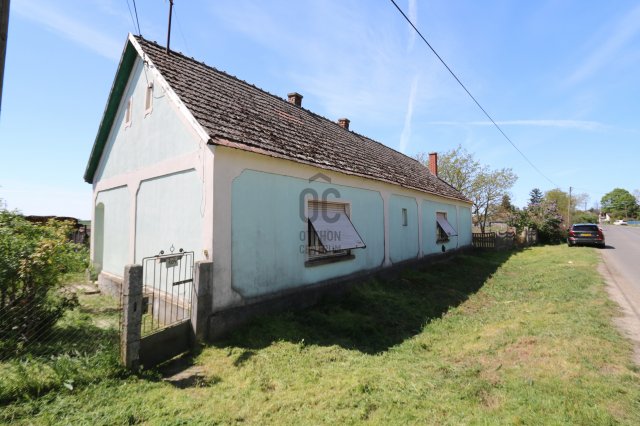 Eladó családi ház, Lepsényben 25 M Ft, 2 szobás