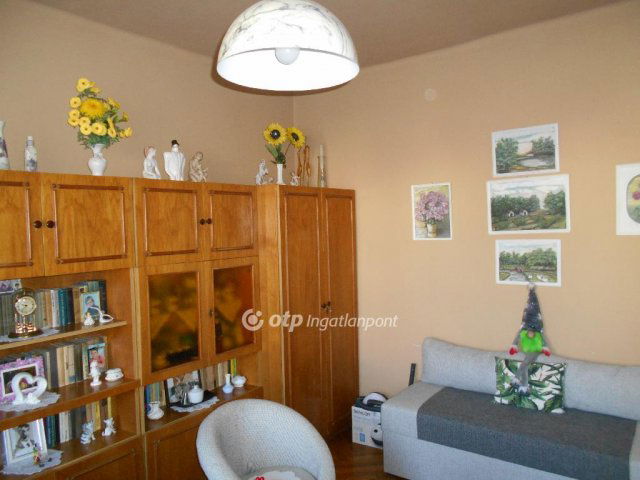 Eladó téglalakás, Kazincbarcikán 15.5 M Ft, 1 szobás