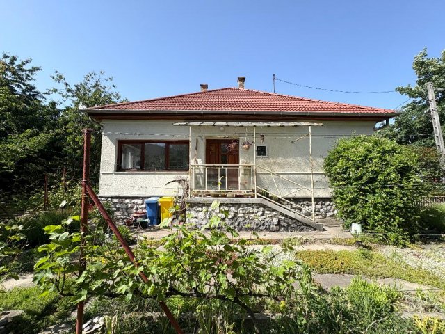 Eladó családi ház, Miskolcon 49.9 M Ft, 3 szobás