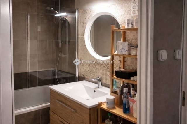 Eladó panellakás, Budapesten, XI. kerületben 84.9 M Ft, 2 szobás