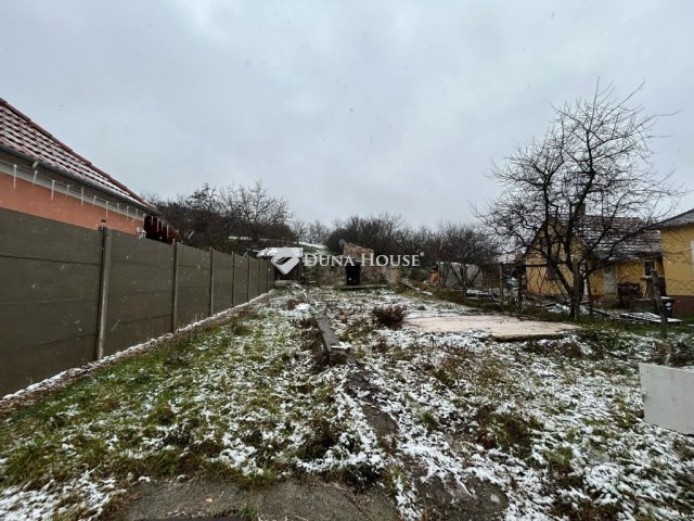 Eladó telek, Bodajkon, Rigós utcában 8 M Ft