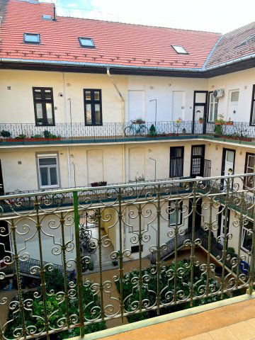 Eladó téglalakás, Budapesten, IX. kerületben 90 M Ft, 2+1 szobás