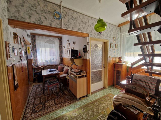 Eladó családi ház, Kisújszálláson 39.5 M Ft