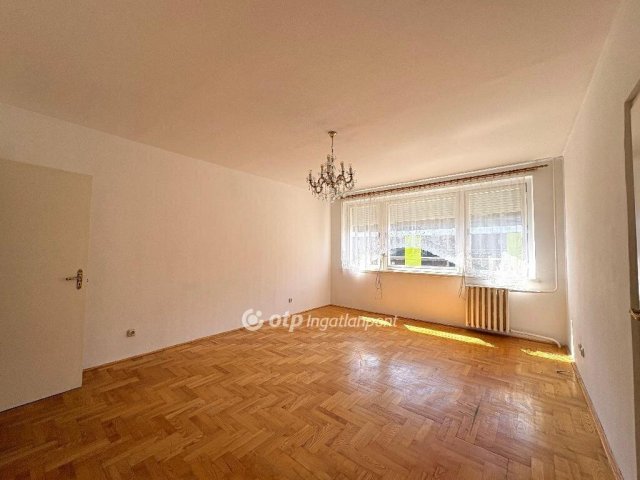 Eladó panellakás, Budapesten, VIII. kerületben 84.9 M Ft