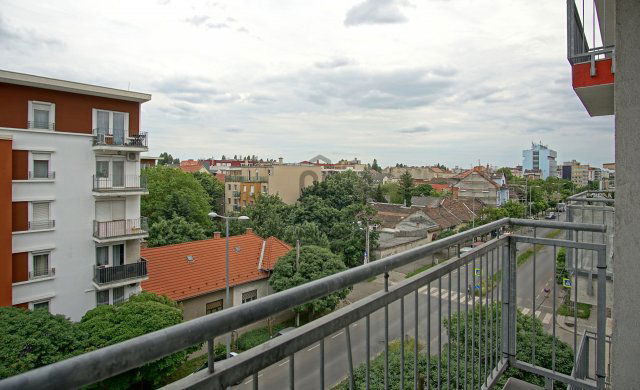 Eladó téglalakás, Budapesten, XIII. kerületben 72.9 M Ft