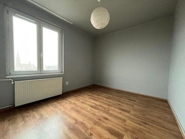 Eladó panellakás, Budapesten, X. kerületben 65 M Ft, 2 szobás