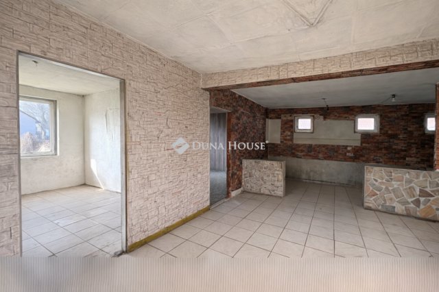 Eladó ikerház, Nyíregyházán 19.9 M Ft, 4 szobás