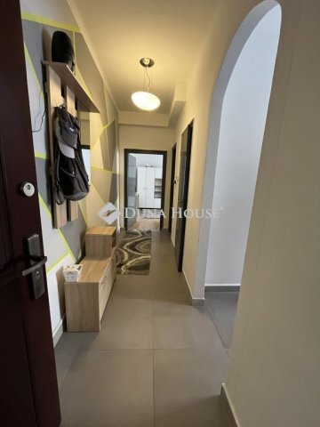 Eladó téglalakás, Várpalotán 36.7 M Ft, 1 szobás