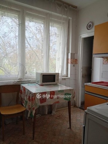 Eladó téglalakás, Budapesten, XXI. kerületben 43.5 M Ft