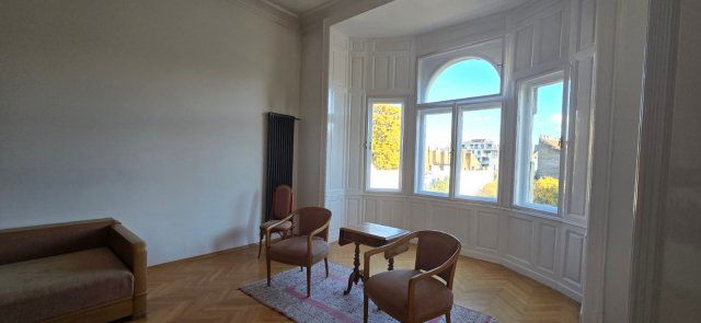 Eladó téglalakás, Budapesten, VI. kerületben 124.9 M Ft