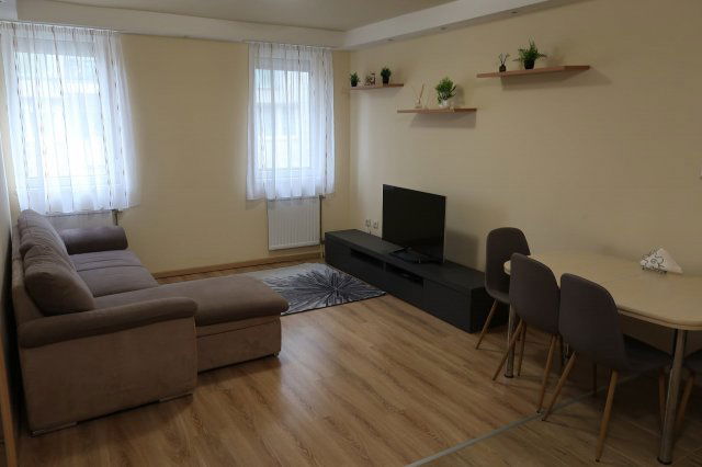 Kiadó téglalakás, albérlet, XIII. kerületben, Csata utcában