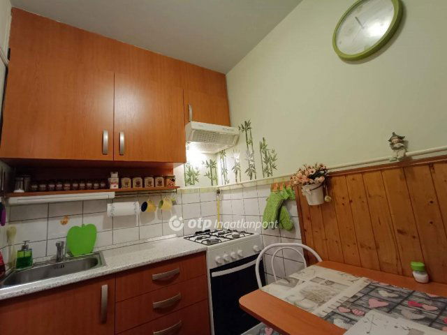 Eladó panellakás, Budapesten, XI. kerületben 74.9 M Ft, 2 szobás