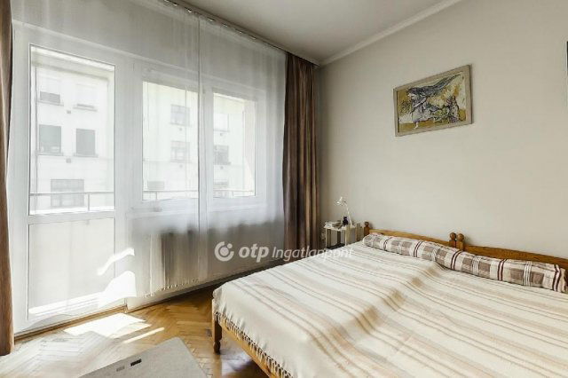 Eladó téglalakás, Budapesten, IX. kerületben 120 M Ft