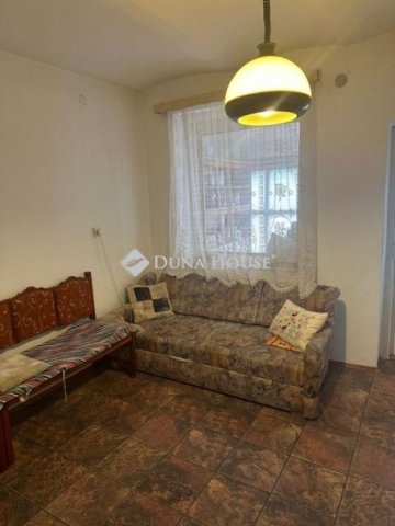 Eladó családi ház, Beloianniszon 34.6 M Ft, 2 szobás