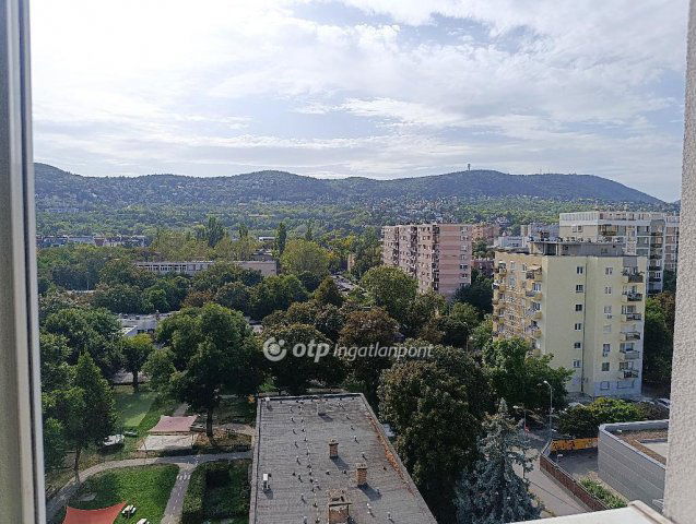 Eladó panellakás, Budapesten, III. kerületben 64.9 M Ft, 2 szobás
