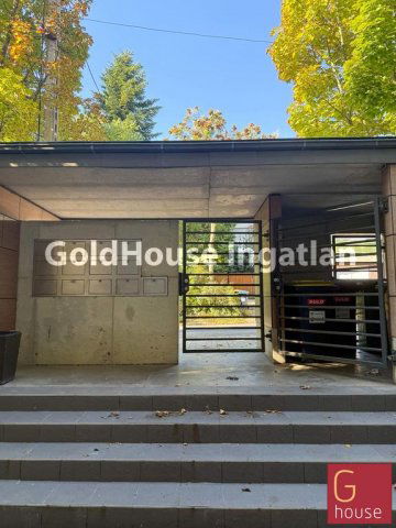 Eladó téglalakás, Budapesten, II. kerületben, Szépvölgyi úton