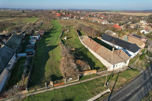 Eladó telek, Szákszenden 6 M Ft / költözzbe.hu