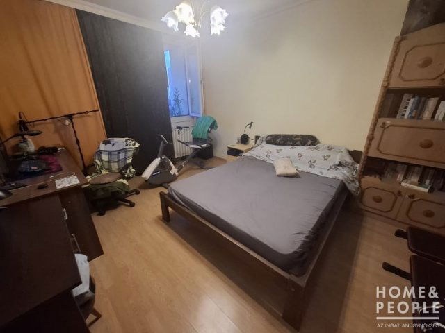 Eladó téglalakás, Szegeden 53 M Ft, 2 szobás