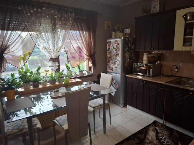 Eladó családi ház, Encsen 54.99 M Ft, 4 szobás
