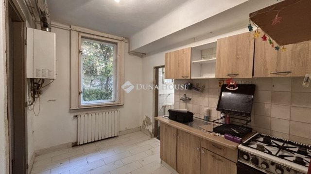 Eladó téglalakás, Budapesten, XI. kerületben 48.5 M Ft, 1 szobás