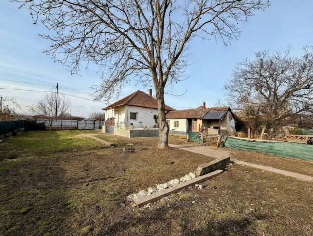 Eladó családi ház, Emődön 34.45 M Ft, 2 szobás
