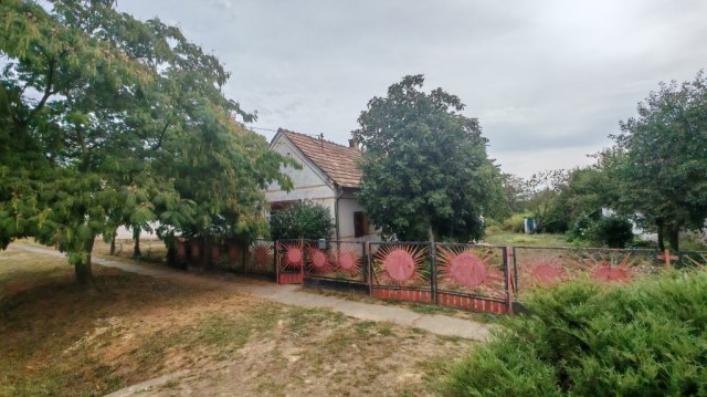 Eladó családi ház, Somogyapátin 7.5 M Ft, 3 szobás