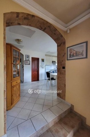 Eladó családi ház, Érden 125 M Ft, 4 szobás