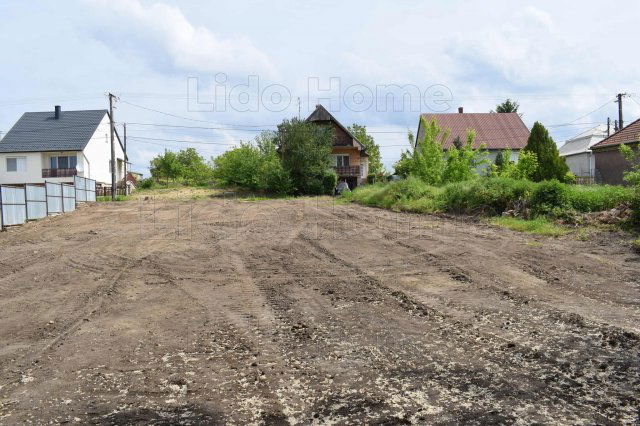 Eladó telek, Pázmándfalun 11.5 M Ft / költözzbe.hu