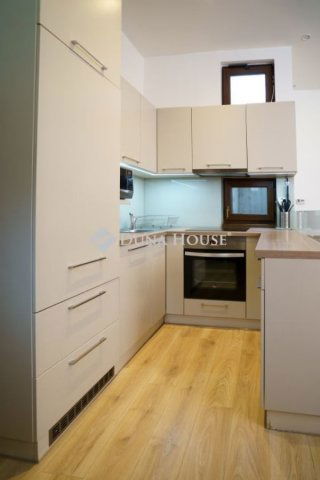 Eladó téglalakás, Budapesten, VII. kerületben 104 M Ft, 3 szobás