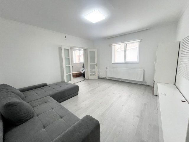 Eladó családi ház, Nyíregyházán 44.9 M Ft, 3 szobás