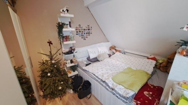 Eladó családi ház, Vecsésen 79.9 M Ft, 4 szobás